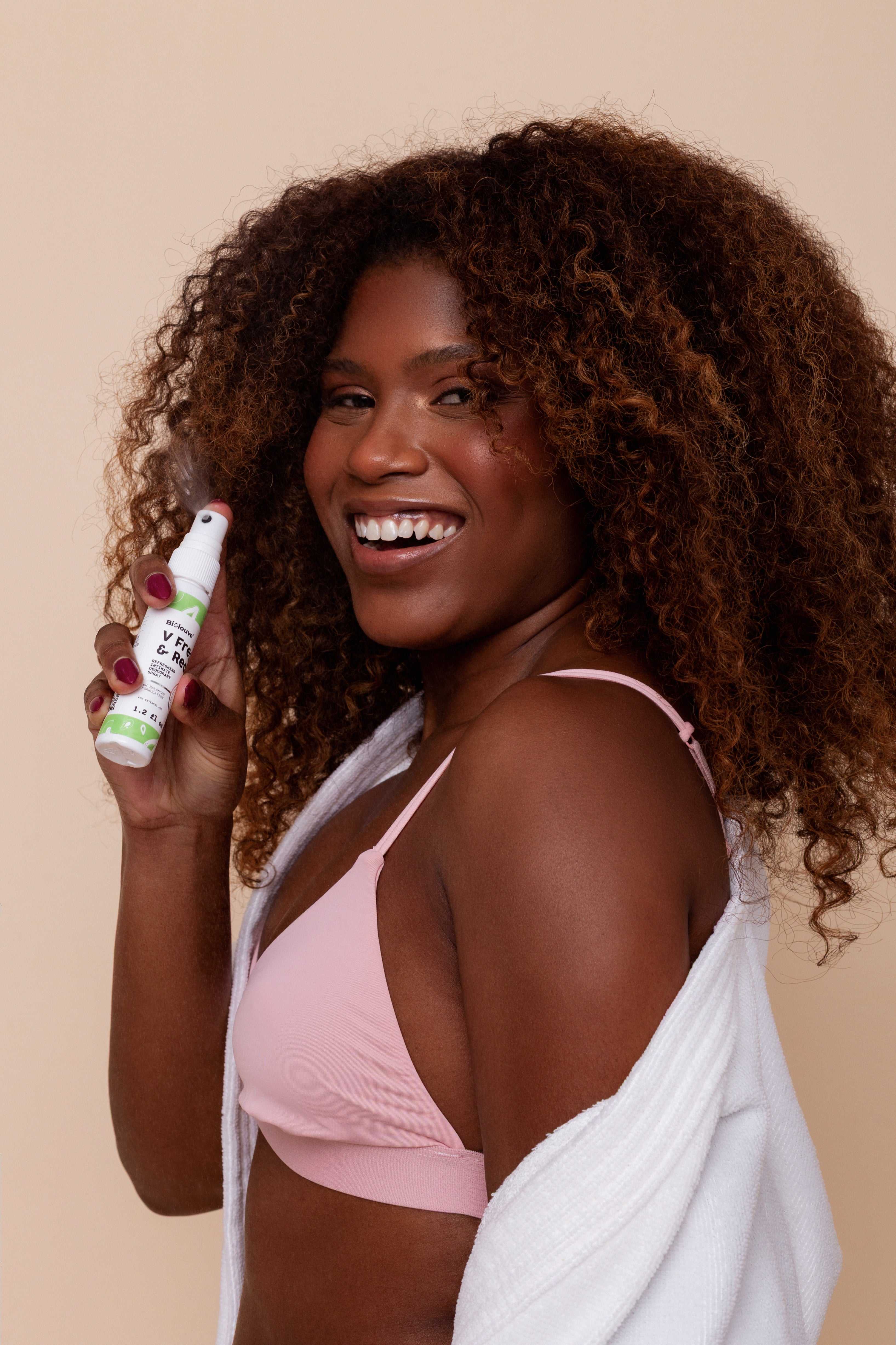 モリニュー ヴィーブ(ビーブ) オーデトワレ 100ml V Fresh & Ready | Refreshing Intimate Mist for Odor Control